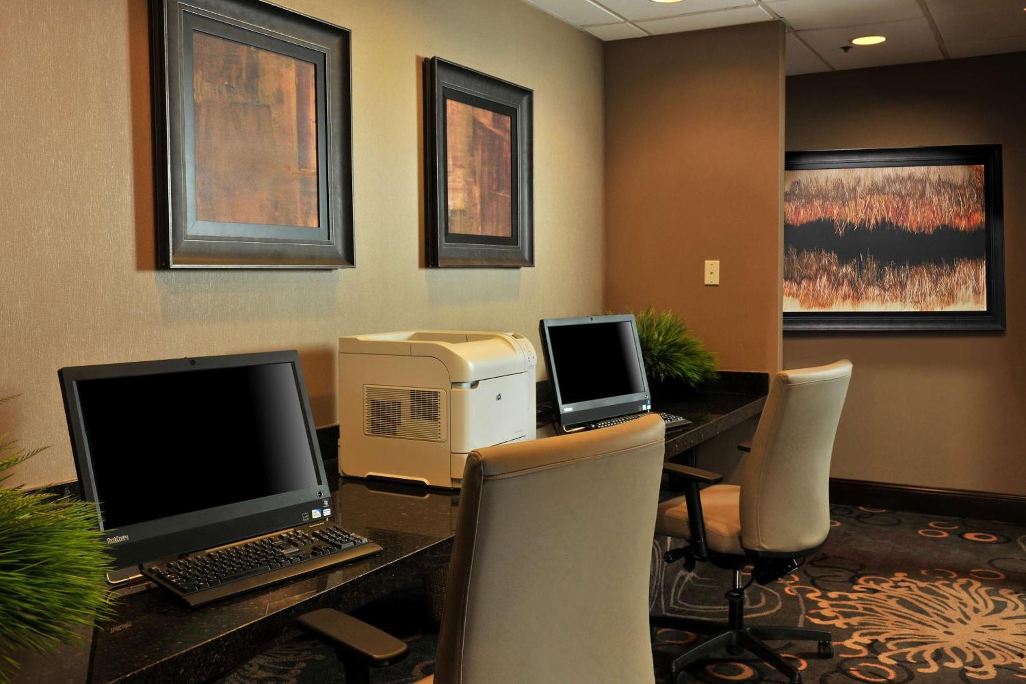 Embassy Suites Des Moines Downtown Exteriér fotografie